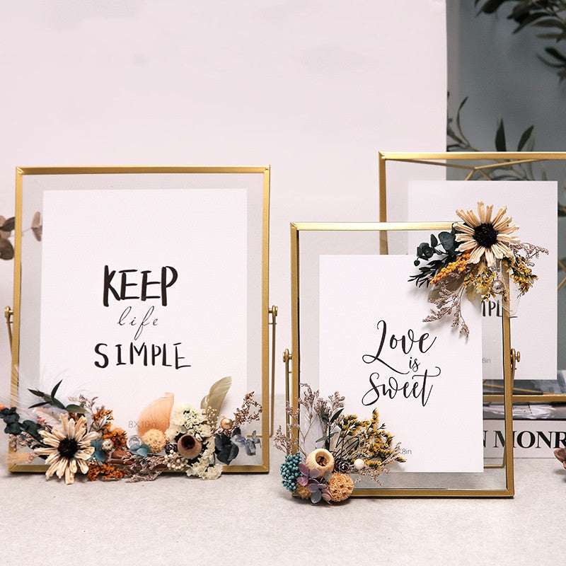 6-inch dried flowers are washed and made into photos. Metal photo frame ornaments are creative